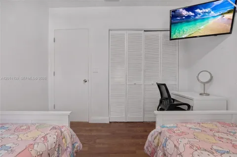 $445,000 | 595 Racquet Club Road, Unit 7419, Weston, FL 33326