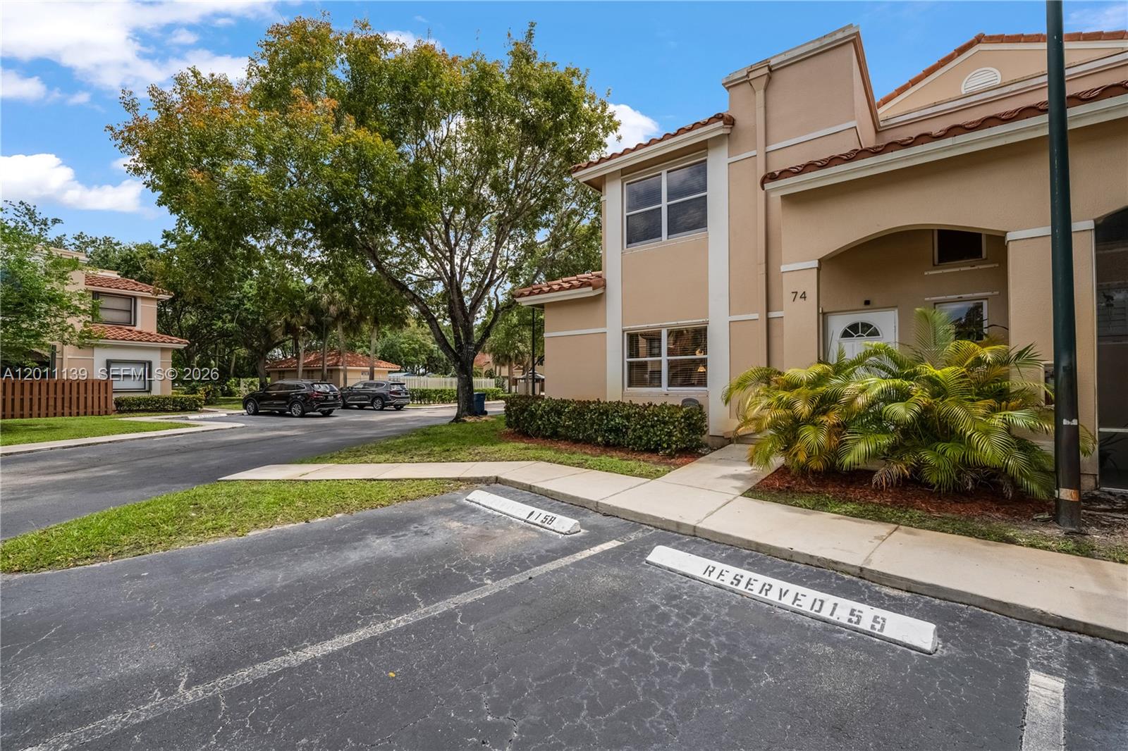 595 Racquet Club Road, Unit 7419 Weston, FL 33326 - Photo 37 of 43