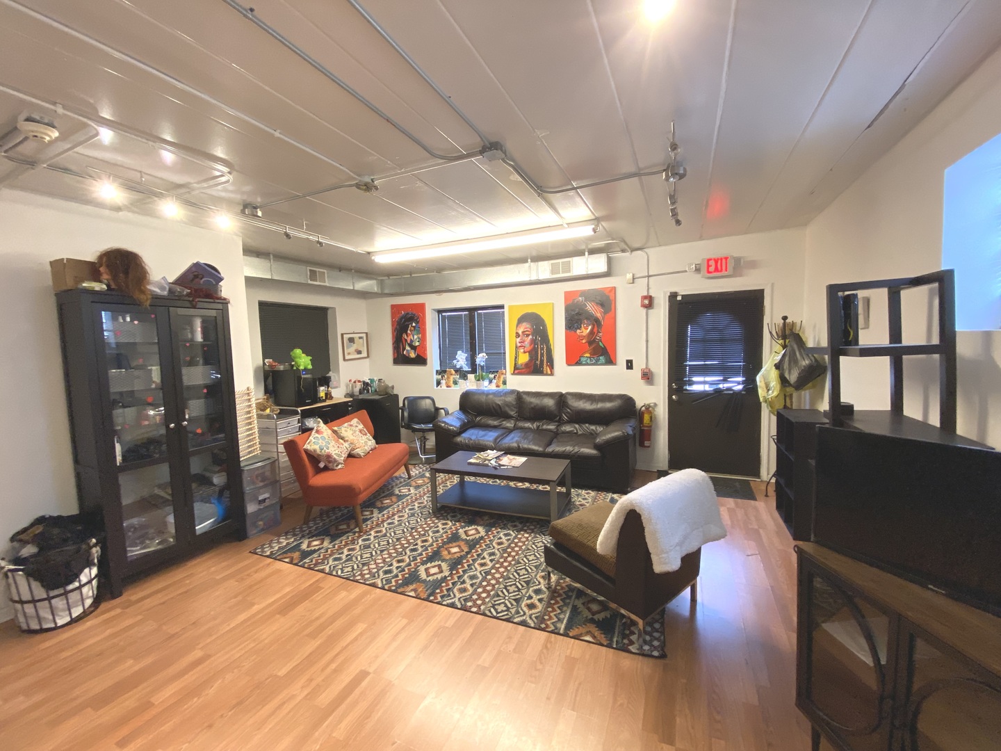 8601 Cermak Road North Riverside, IL 60546 - Photo 14 of 15 Gallery Image 14