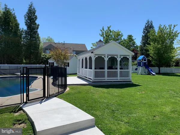 $925,000 | 9 Cottonwood Drive, Lumberton, NJ 08048