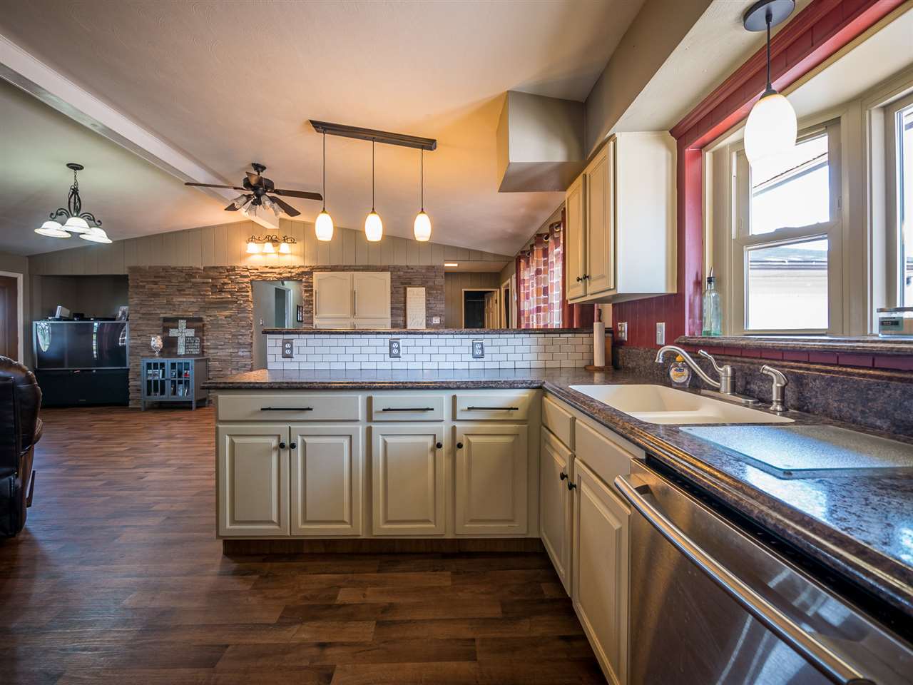 21908 State Rte 101 Woodburn, IN 46797 - Photo 17 of 36