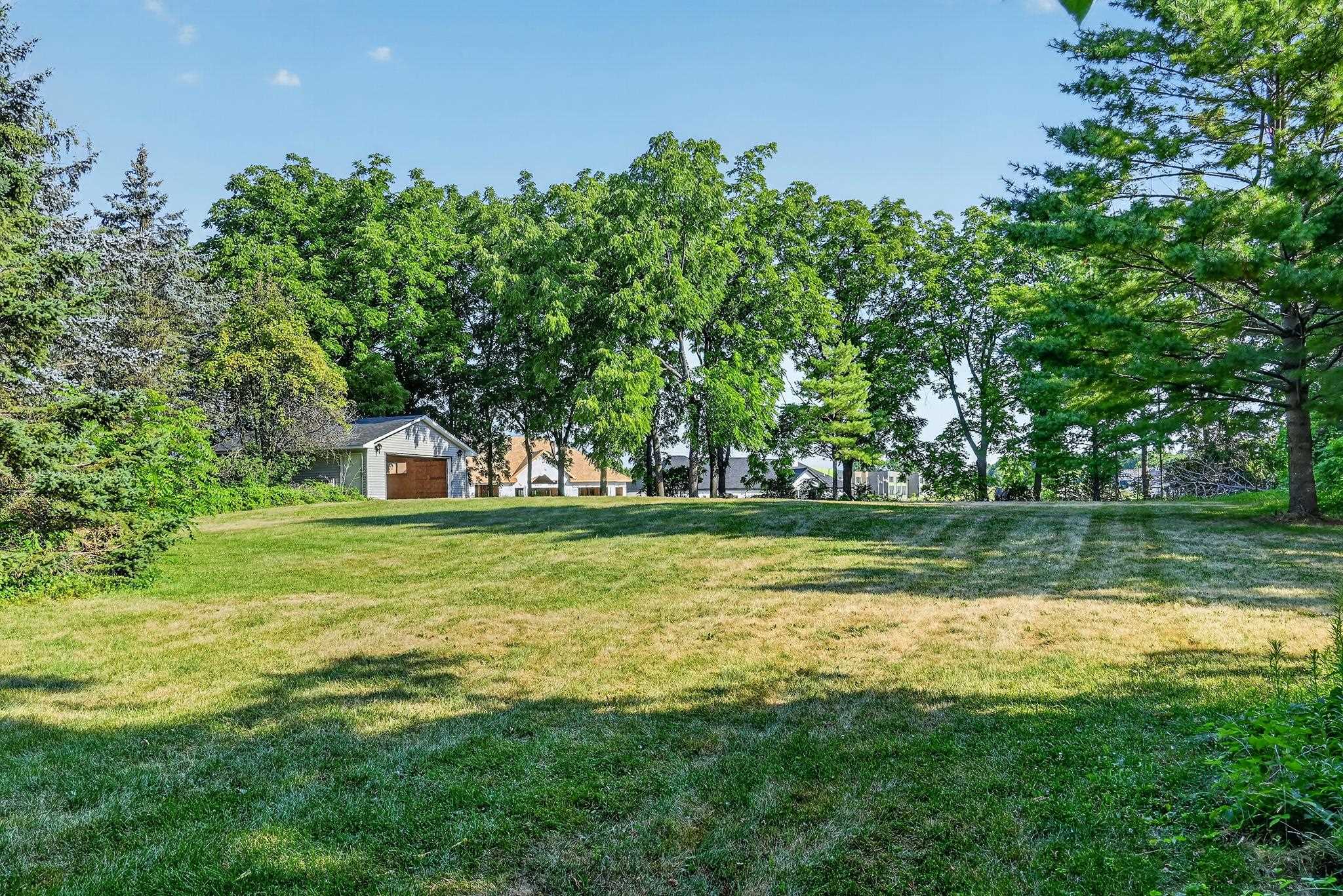 7410 Old Sauk Road Middleton, WI 53562 - Photo 16 of 27 Gallery Image 16