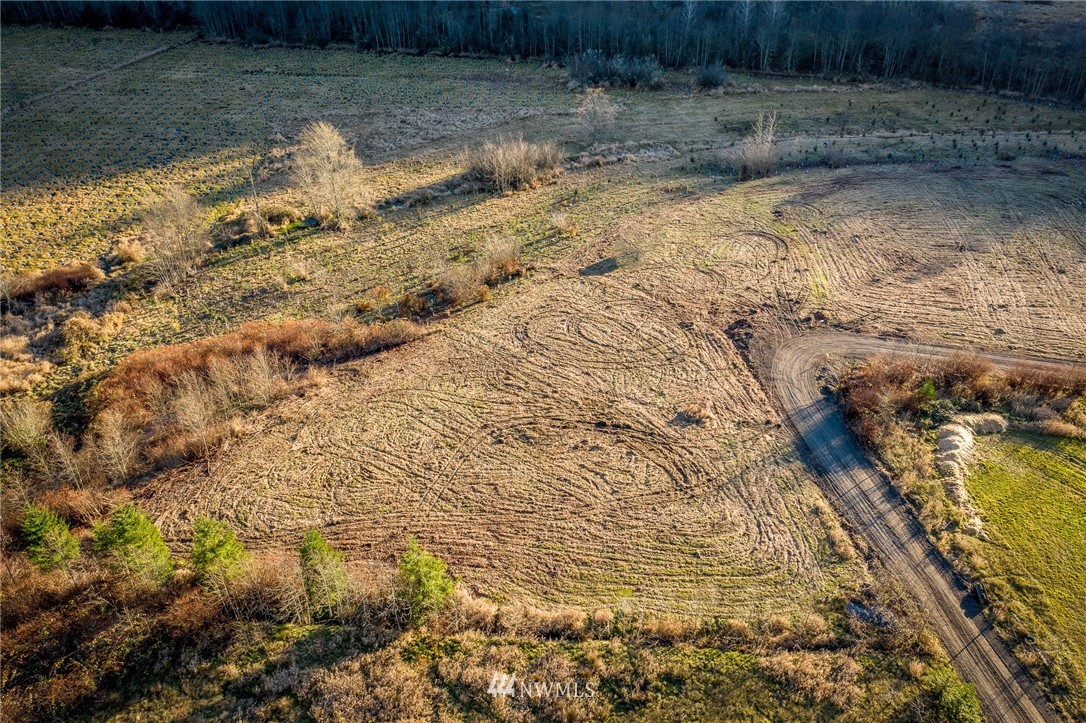 4439 Park Road Sedro-Woolley, WA 98284 - Photo 4 of 21 Gallery Image 4