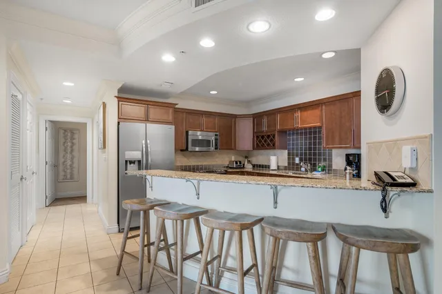 $739,900 | 10 Harbor Boulevard, Unit W528, Destin, FL 32541