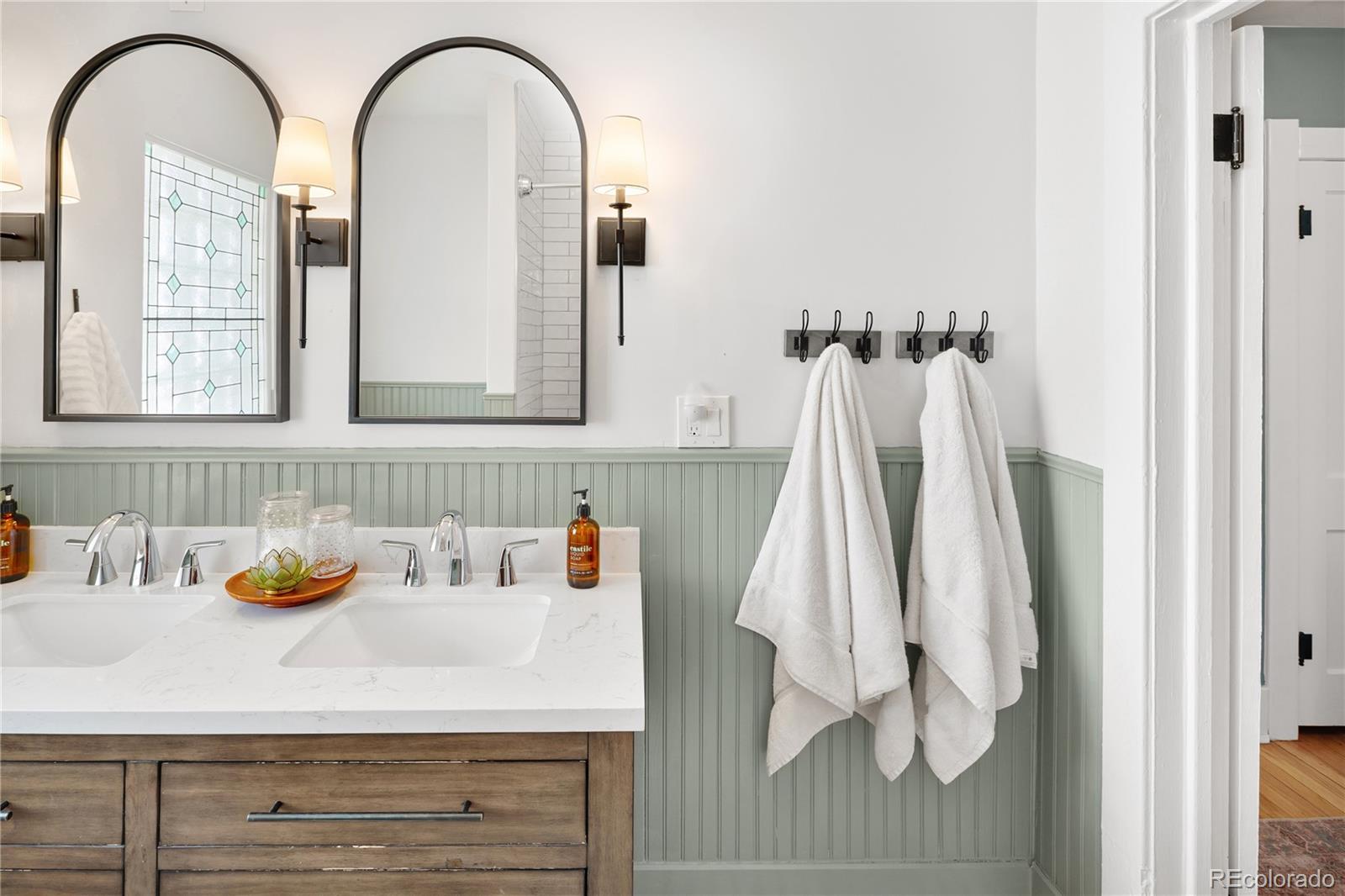 2233 Ivy Street Denver, CO 80207 - Photo 28 of 50