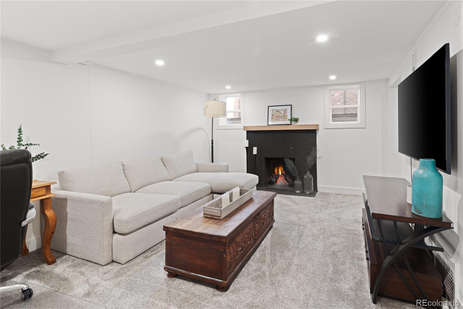 2233 Ivy Street Denver, CO 80207 - Photo 33 of 50