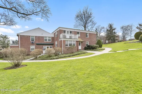 $895,000 | 28 Putnam Park, Unit 28, Greenwich, CT 06830