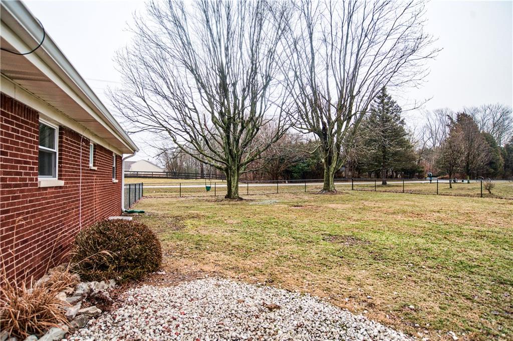 13761 North Western Road Camby, IN 46113 - Photo 22 of 27 Gallery Image 22