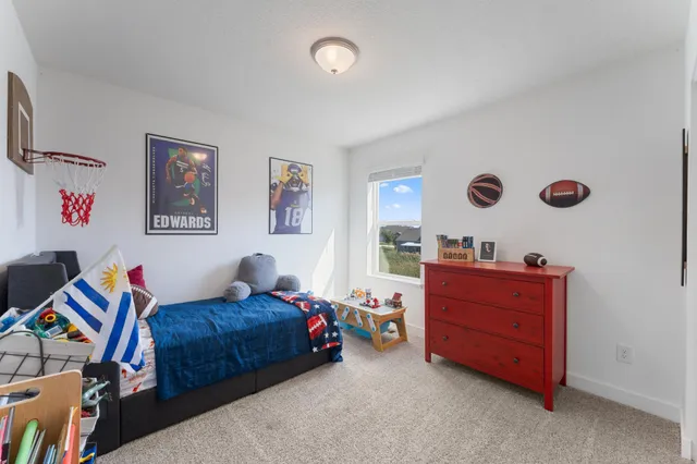 $489,900 | 1821 Dauwalter Circle, Carver, MN 55315