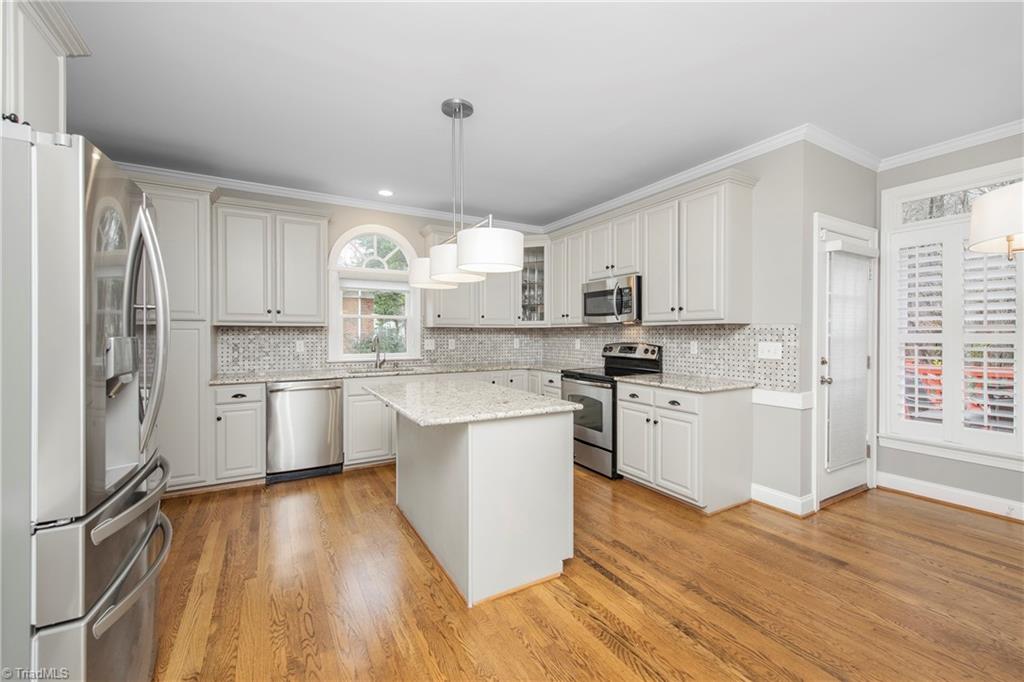 4725 Hearthstone Road Clemmons, NC 27012 - Photo 10 of 40 Gallery Image 10