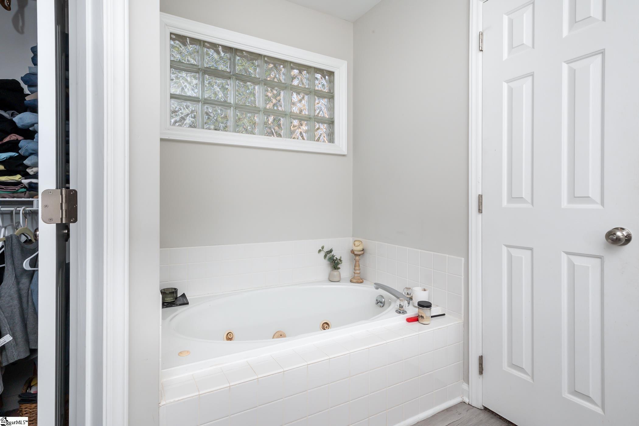 3 Moss Spring Court Simpsonville, SC 29680 - Photo 19 of 43 Gallery Image 19