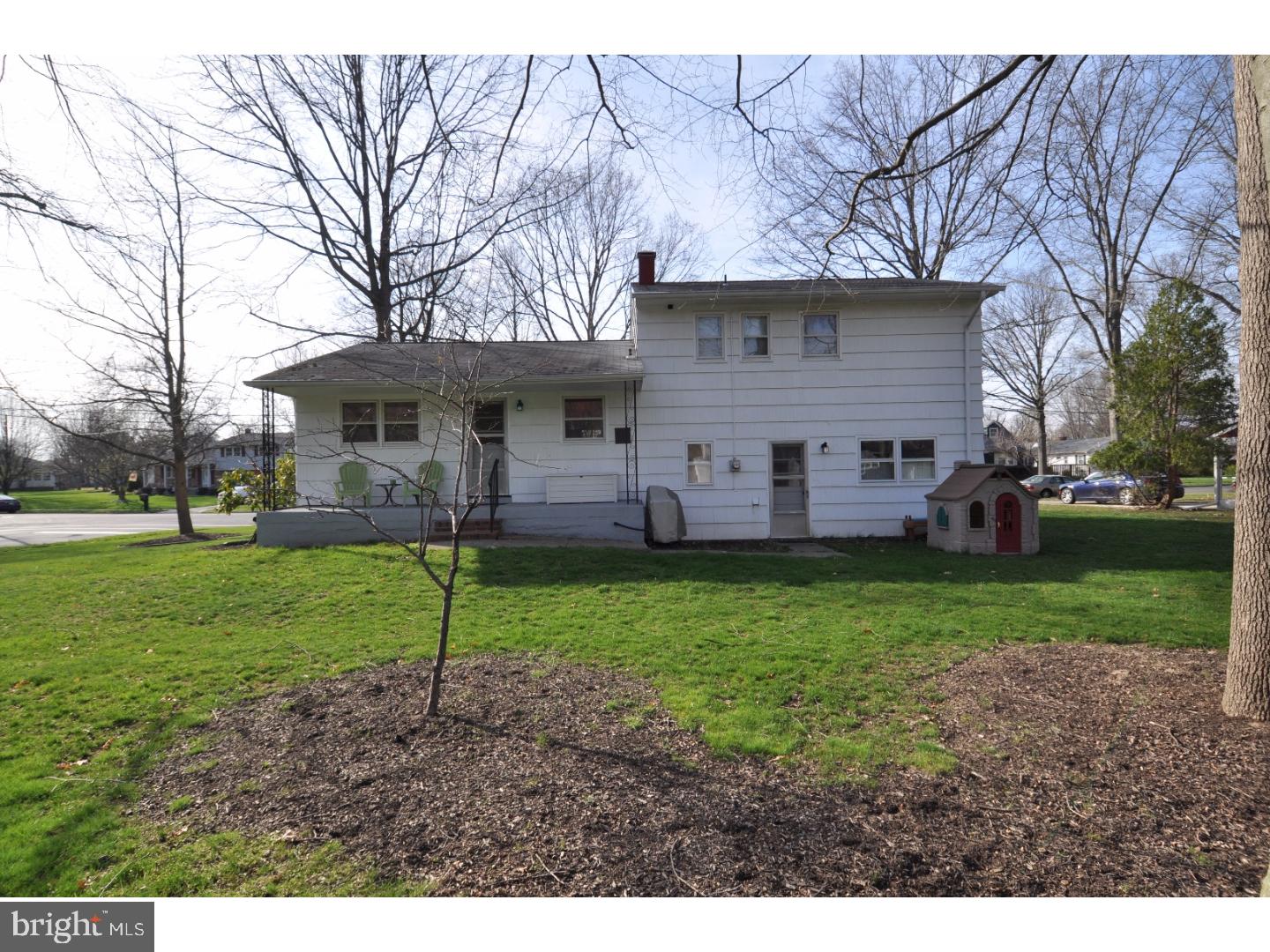 39 Rockland Road Ewing, NJ 08638 - Photo 22 of 25 Exterior Back