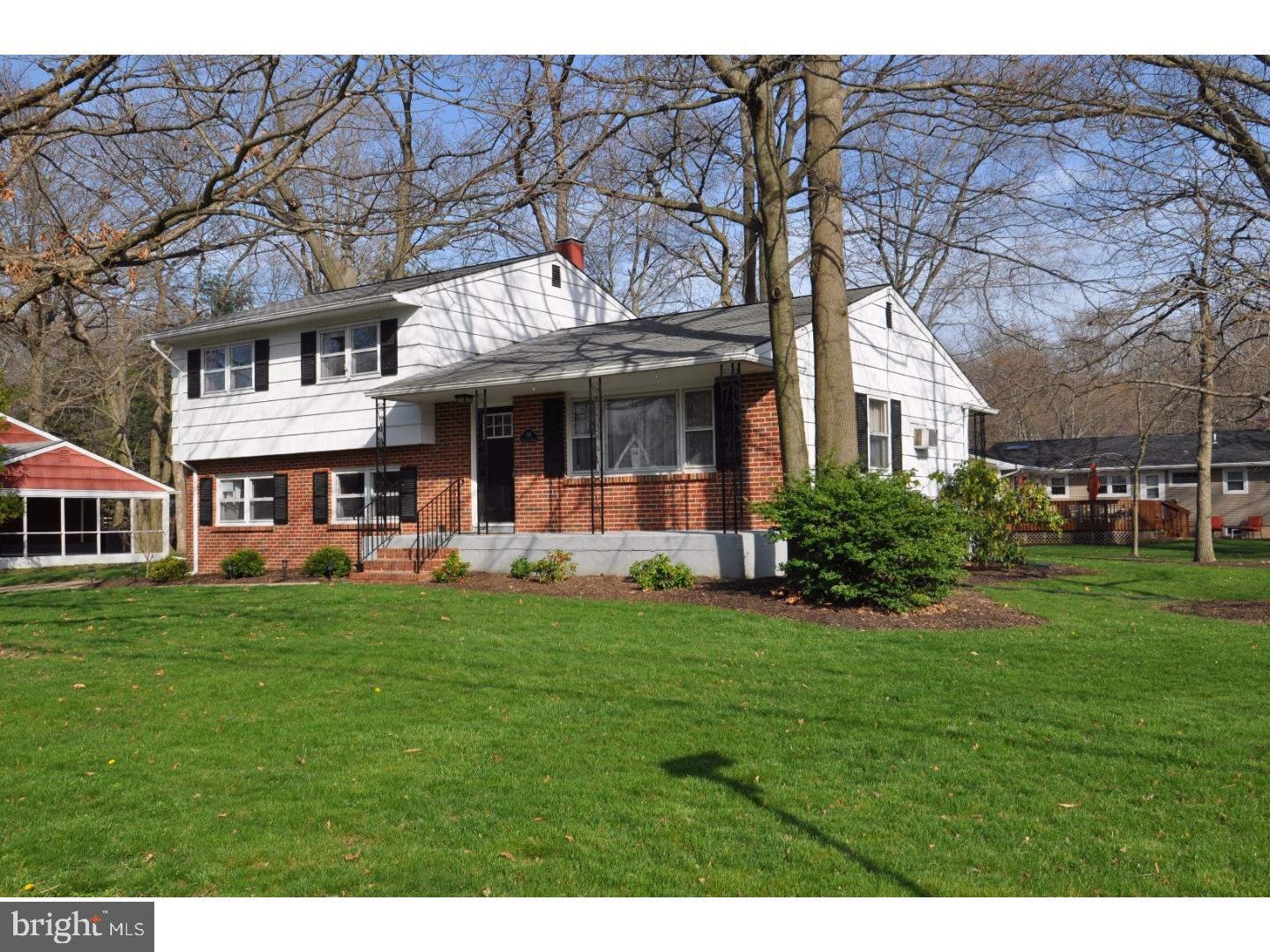 39 Rockland Road Ewing, NJ 08638 - Photo 24 of 25 Exterior Side