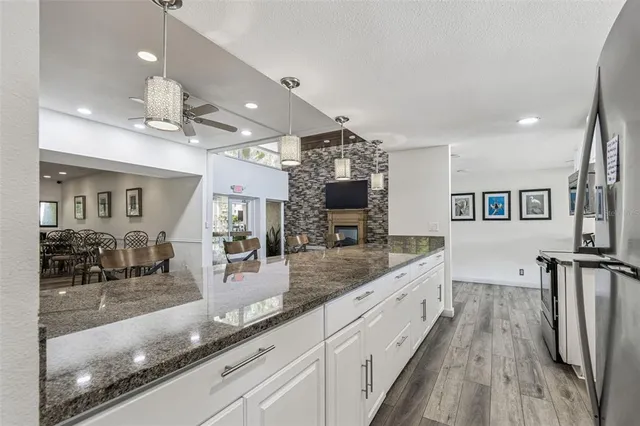 $264,900 | 2615 Cove Cay Drive, Unit 409, Clearwater, FL 33760