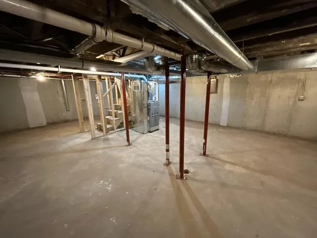 $208,000 | 101 Vermillion Street, Troy Grove, IL 61372