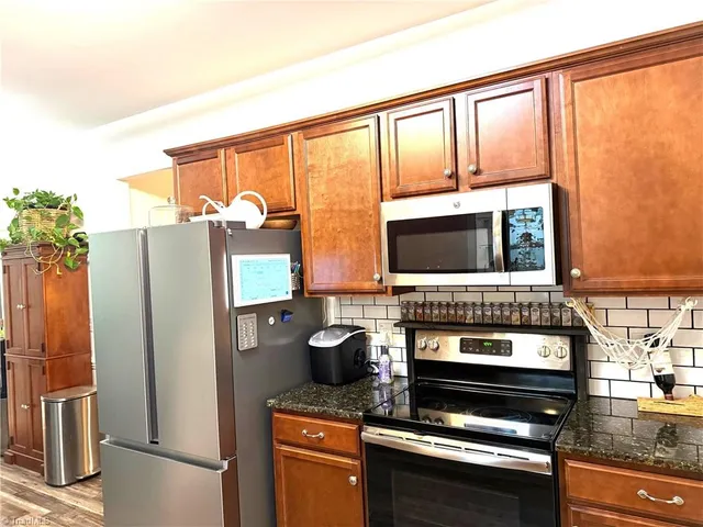 $385,000 | 3827 Wood Avenue, Archdale, NC 27263