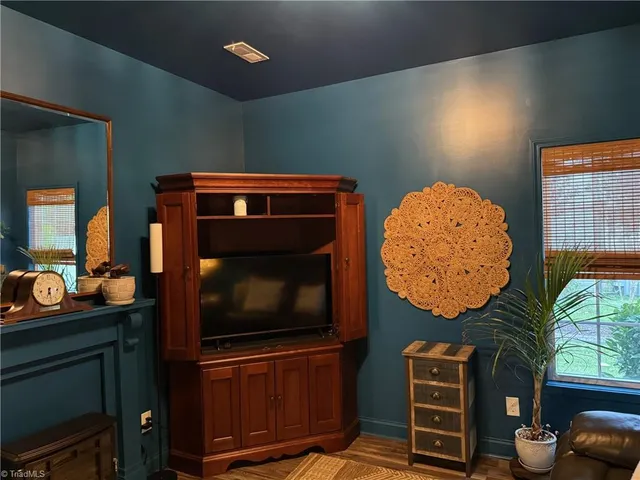 $385,000 | 3827 Wood Avenue, Archdale, NC 27263