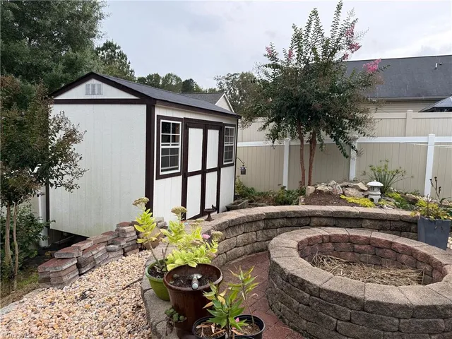 $385,000 | 3827 Wood Avenue, Archdale, NC 27263