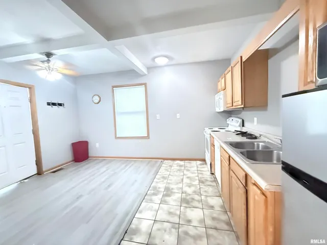 $87,900 | 615 South Logan Avenue, Carbondale, IL 62901