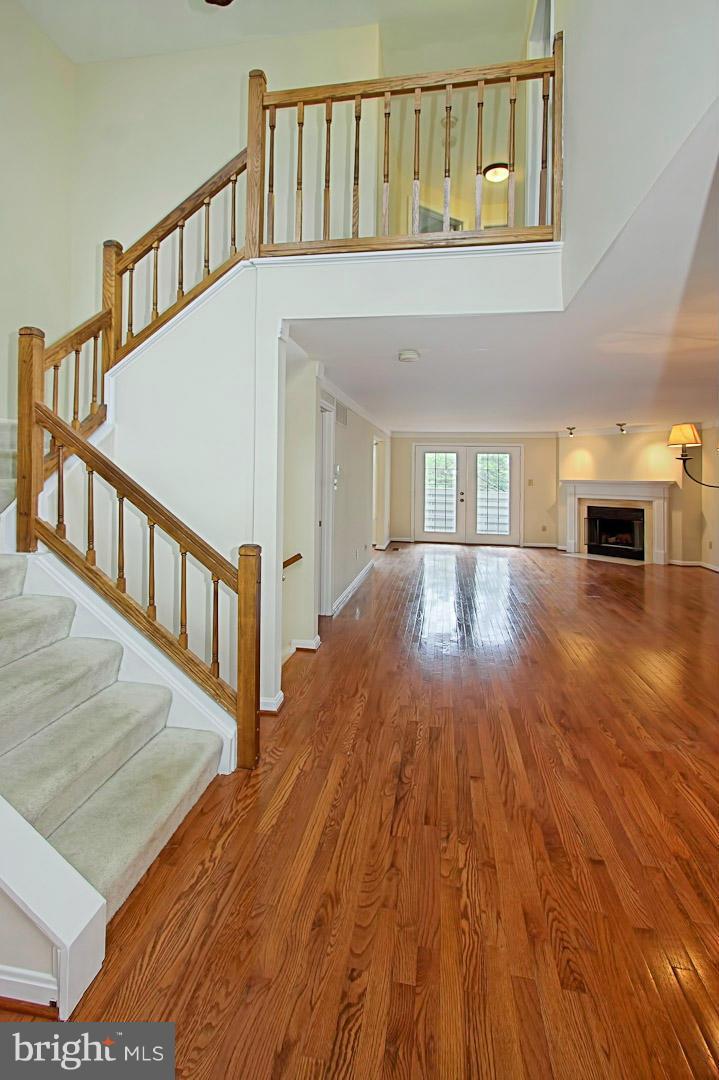 1548 Deer Point Way Reston, VA 20194 - Photo 2 of 29 Interior (General)