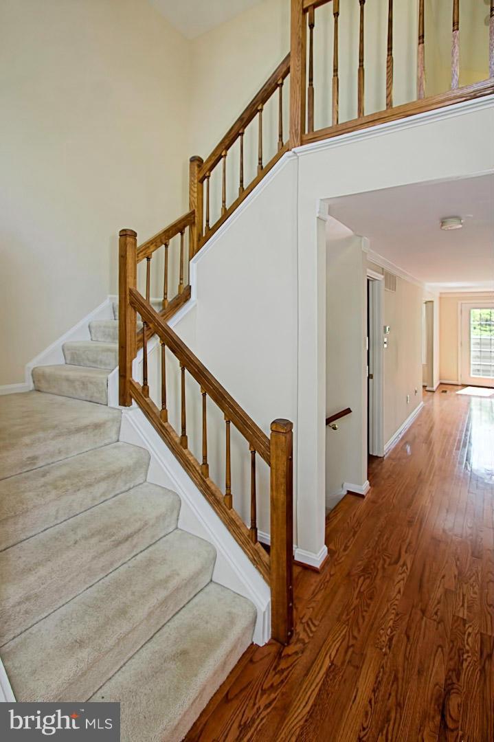 1548 Deer Point Way Reston, VA 20194 - Photo 13 of 29 Interior (General)