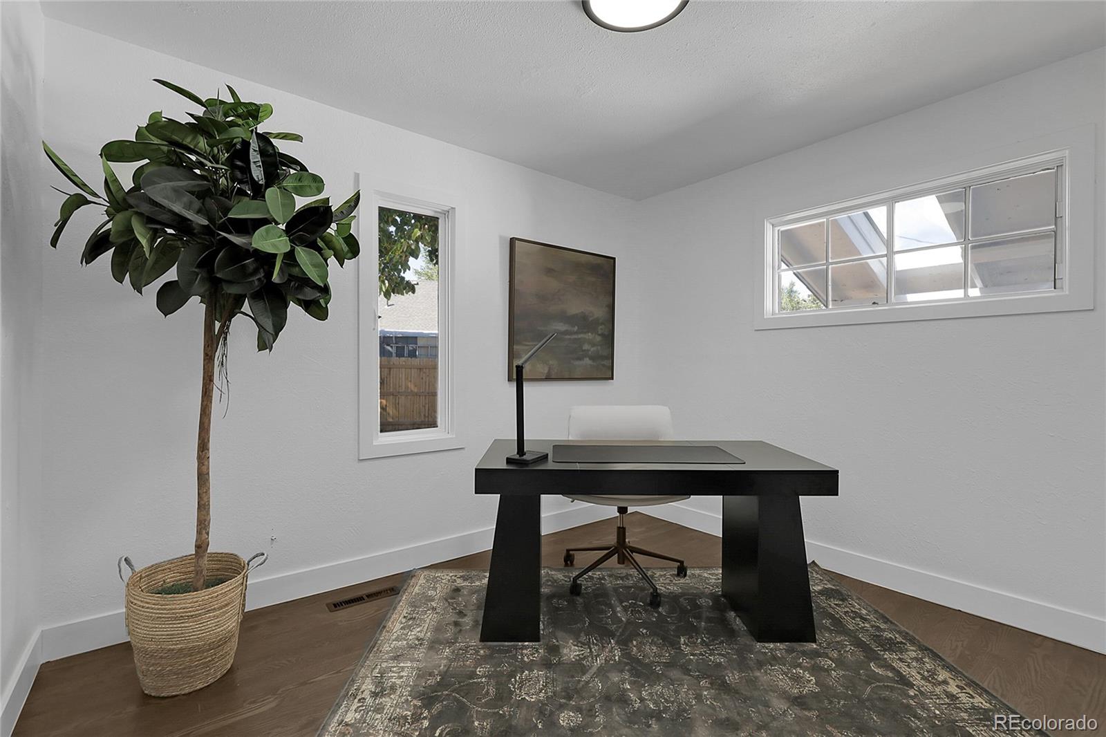 2505 South Hooker Street Denver, CO 80219 - Photo 12 of 39