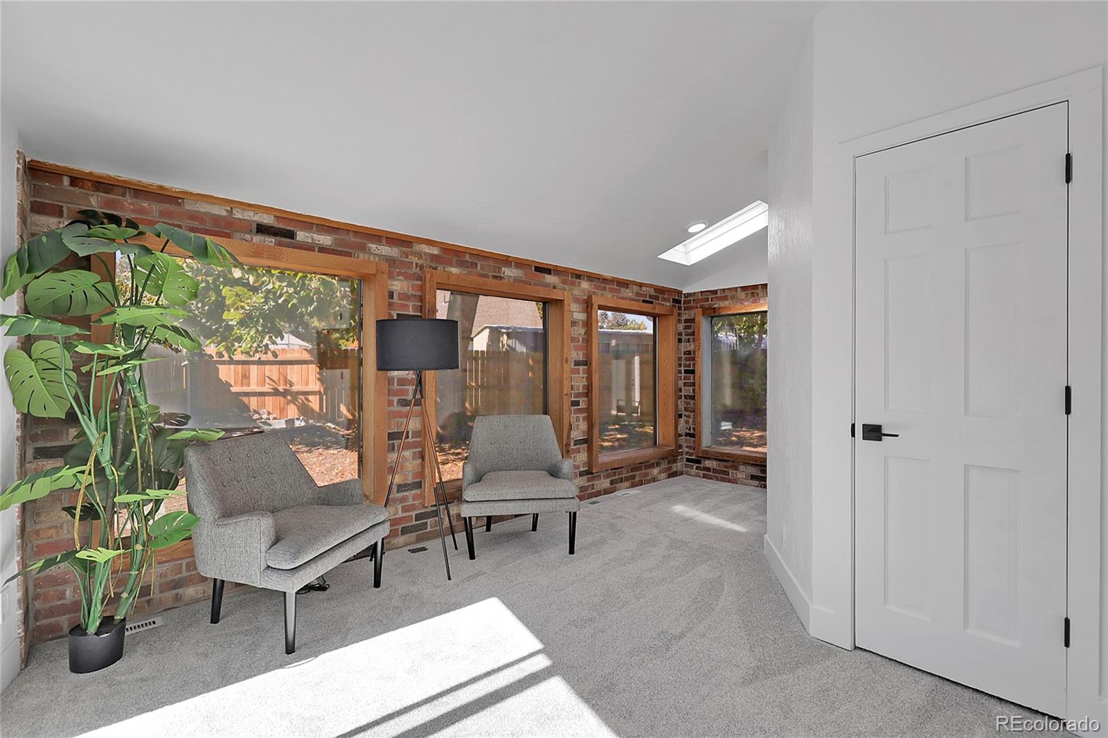 2505 South Hooker Street Denver, CO 80219 - Photo 17 of 39