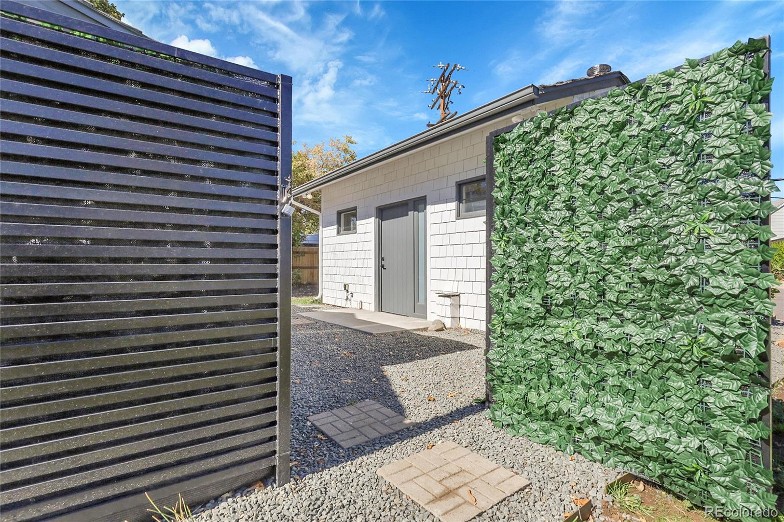 2505 South Hooker Street Denver, CO 80219 - Photo 19 of 39