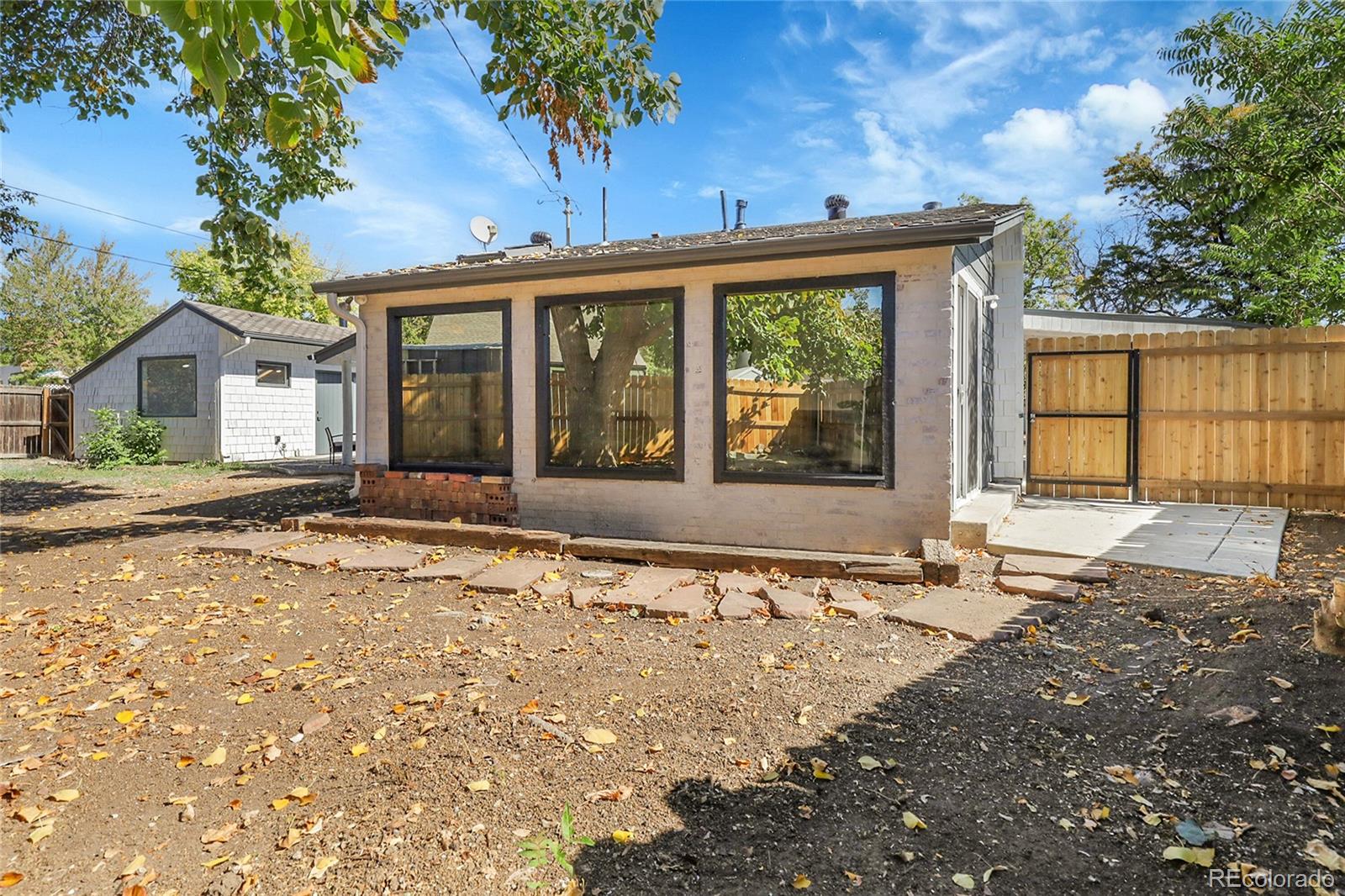 2505 South Hooker Street Denver, CO 80219 - Photo 35 of 39