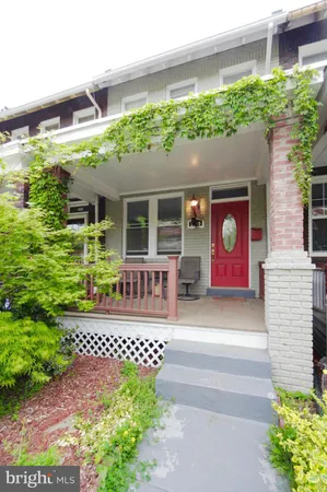 $3,250 | 2309 3rd Street Northeast, Washington, DC 20002