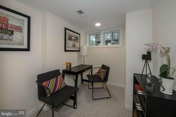 $3,250 | 2309 3rd Street Northeast, Washington, DC 20002