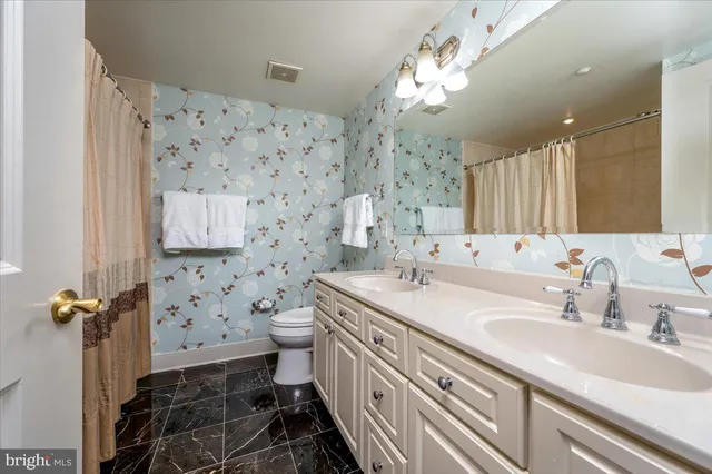 $687,000 | 5 Park Place, Unit 102, Annapolis, MD 21401