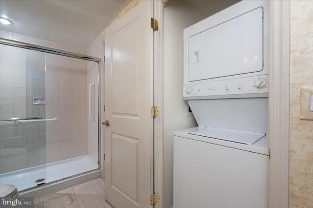 $687,000 | 5 Park Place, Unit 102, Annapolis, MD 21401