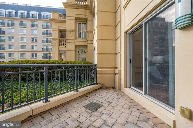 $687,000 | 5 Park Place, Unit 102, Annapolis, MD 21401