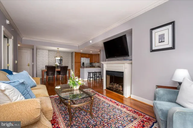 $687,000 | 5 Park Place, Unit 102, Annapolis, MD 21401