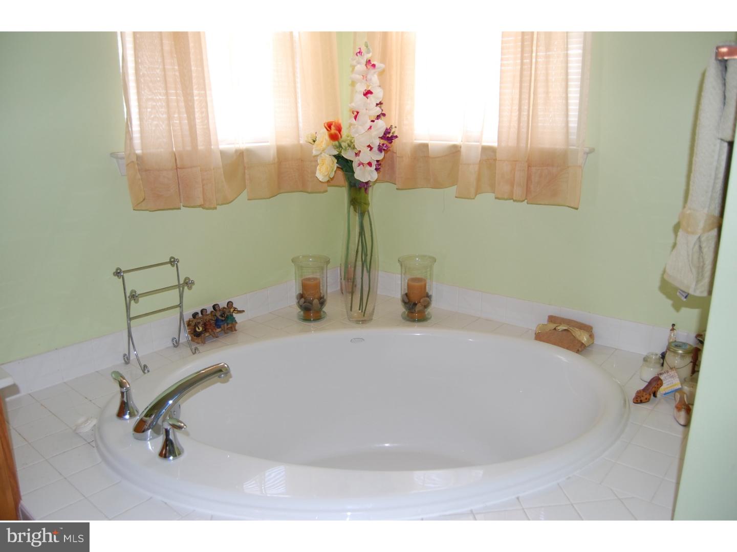 116 Harmony Cir Road Sicklerville, NJ 08081 - Photo 15 of 20 Gallery Image 15