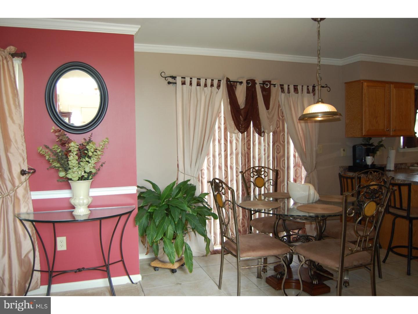 116 Harmony Cir Road Sicklerville, NJ 08081 - Photo 7 of 20 Gallery Image 7