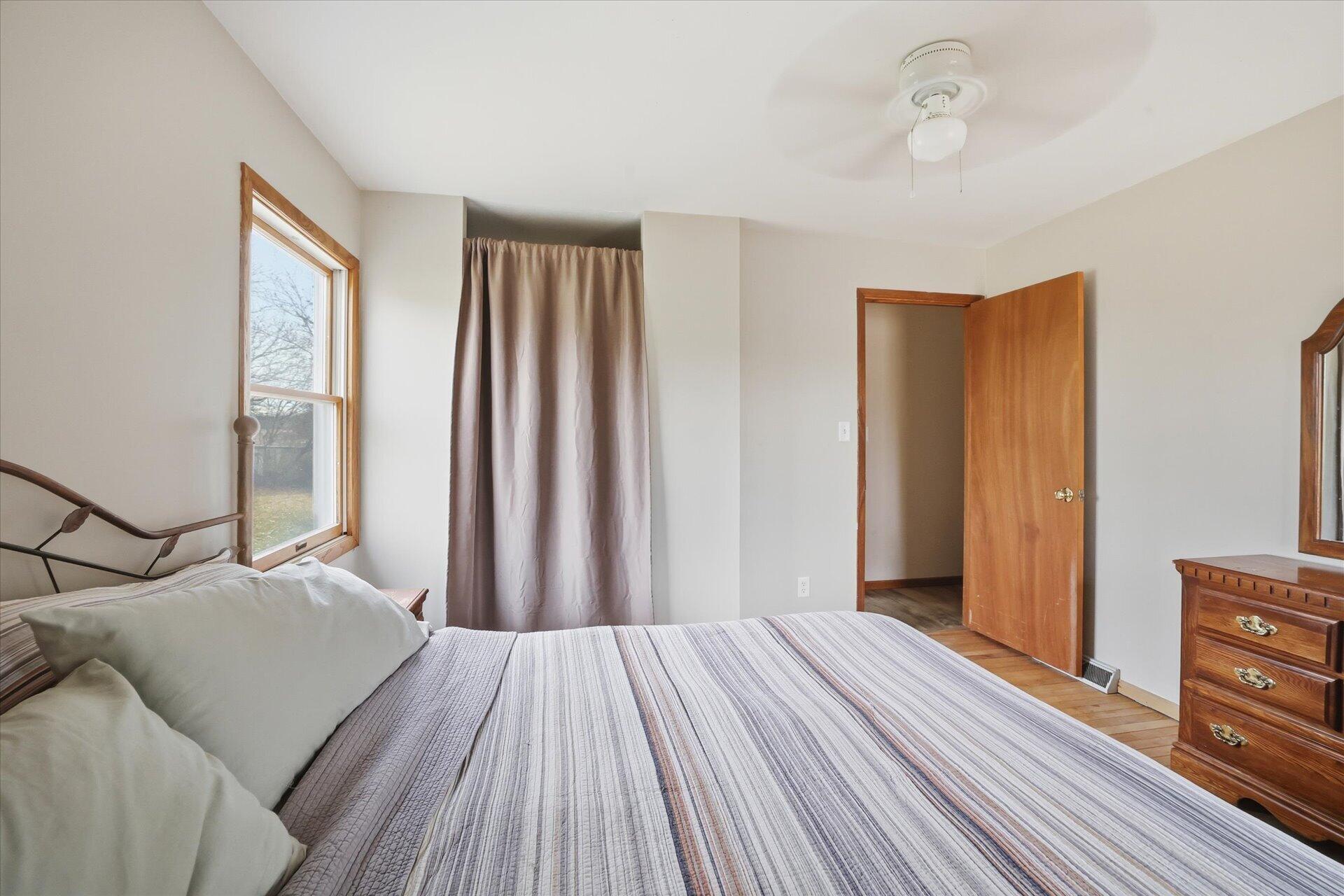 N8838 County Road East East Troy, WI 53120 - Photo 15 of 26 Primary Bedroom