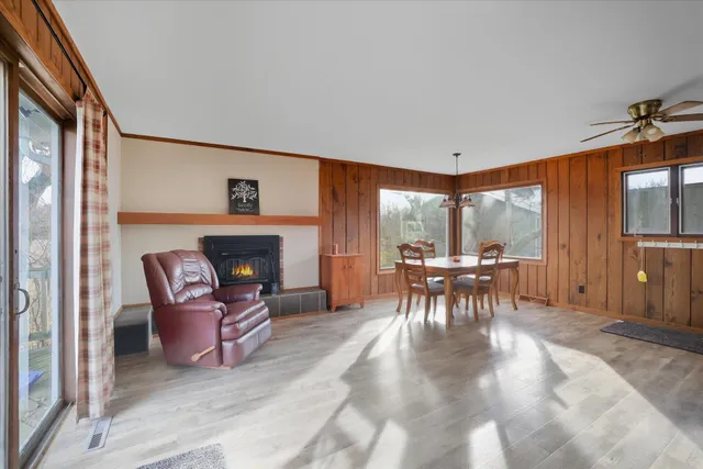 $369,900 | N8838 County Road East, East Troy, WI 53120