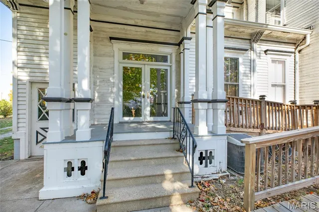 $189,900 | 109 North 4th Street, Carrollton, IL 62016