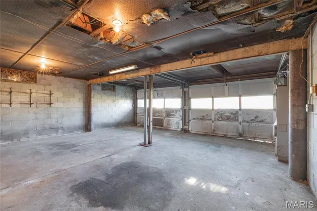 $189,900 | 109 North 4th Street, Carrollton, IL 62016