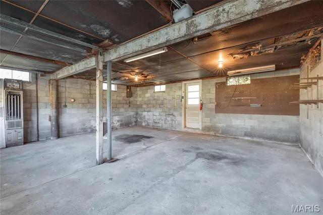 $189,900 | 109 North 4th Street, Carrollton, IL 62016