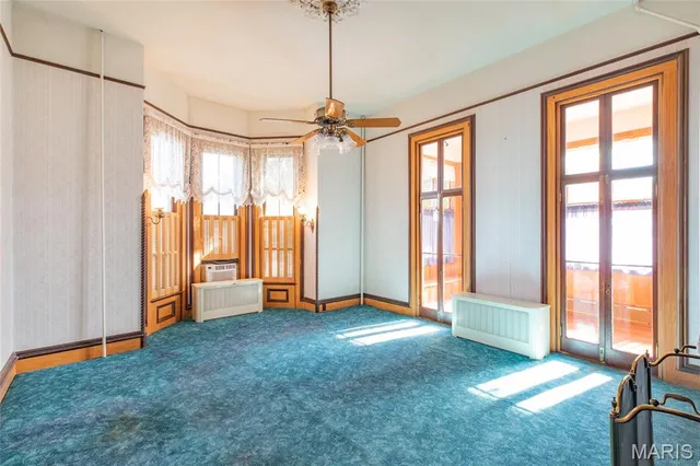 $189,900 | 109 North 4th Street, Carrollton, IL 62016