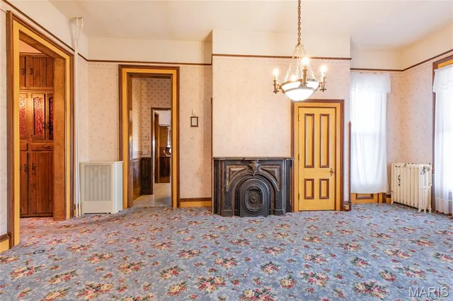 $189,900 | 109 North 4th Street, Carrollton, IL 62016