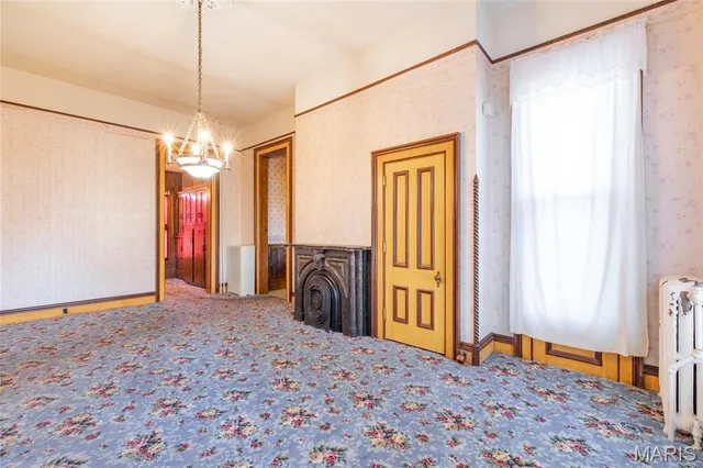 $189,900 | 109 North 4th Street, Carrollton, IL 62016