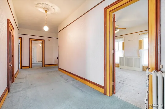 $189,900 | 109 North 4th Street, Carrollton, IL 62016