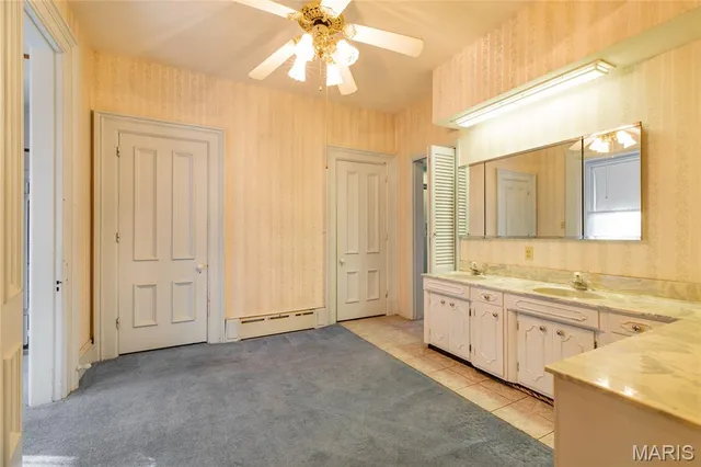 $189,900 | 109 North 4th Street, Carrollton, IL 62016