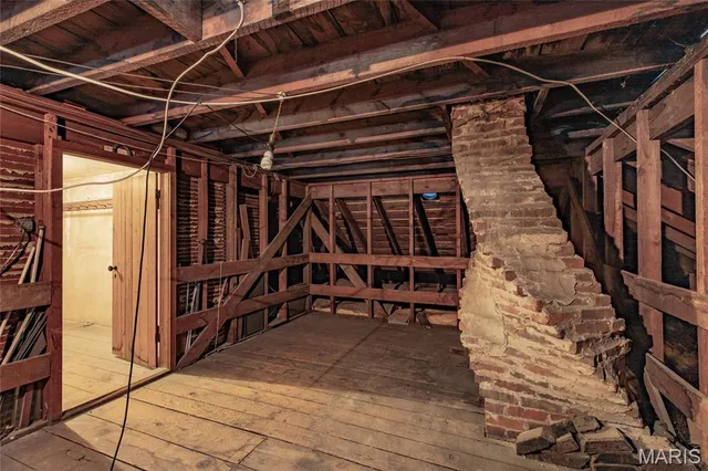 $189,900 | 109 North 4th Street, Carrollton, IL 62016