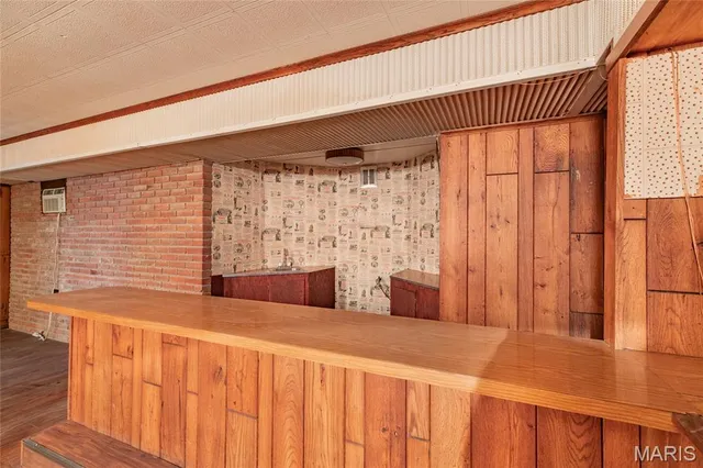 $189,900 | 109 North 4th Street, Carrollton, IL 62016