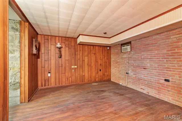 $189,900 | 109 North 4th Street, Carrollton, IL 62016